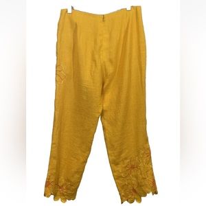 Muse Vintage linen Yellow Scalloped Edge Embroidered Floral
Pants 8